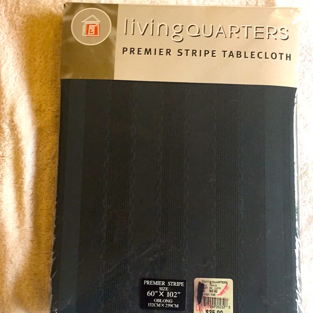 Tablecloth 60 x 102 Green. NWT